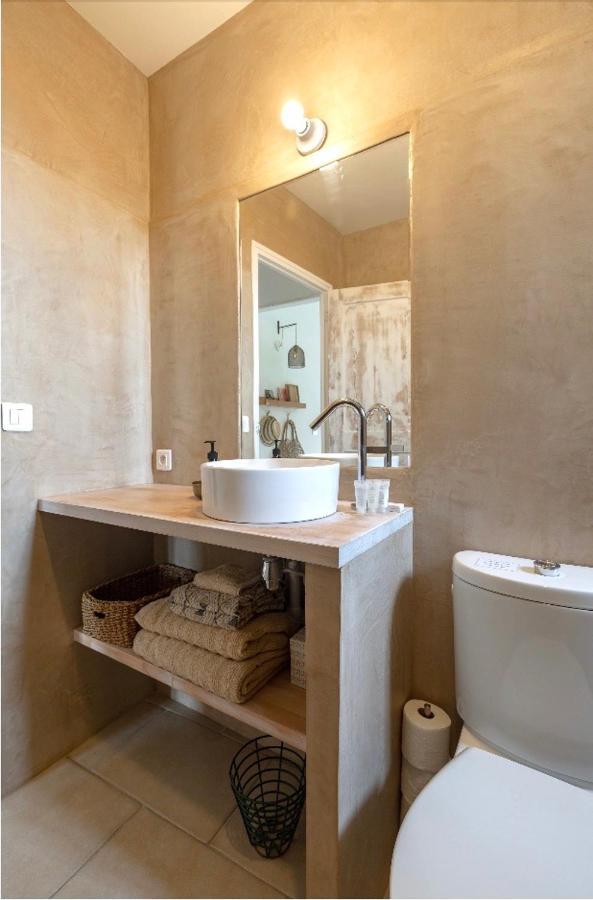 Suite Sur La Sorgue ลีล-ซูร์-ลา-ซอร์ก ภายนอก รูปภาพ